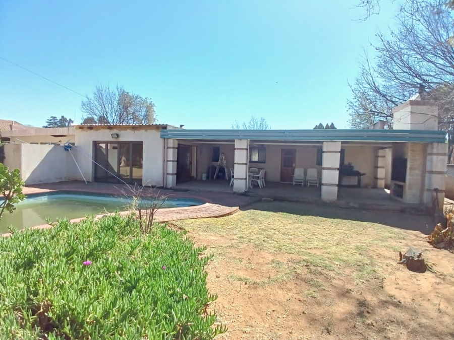 3 Bedroom Property for Sale in Vaalpark Free State